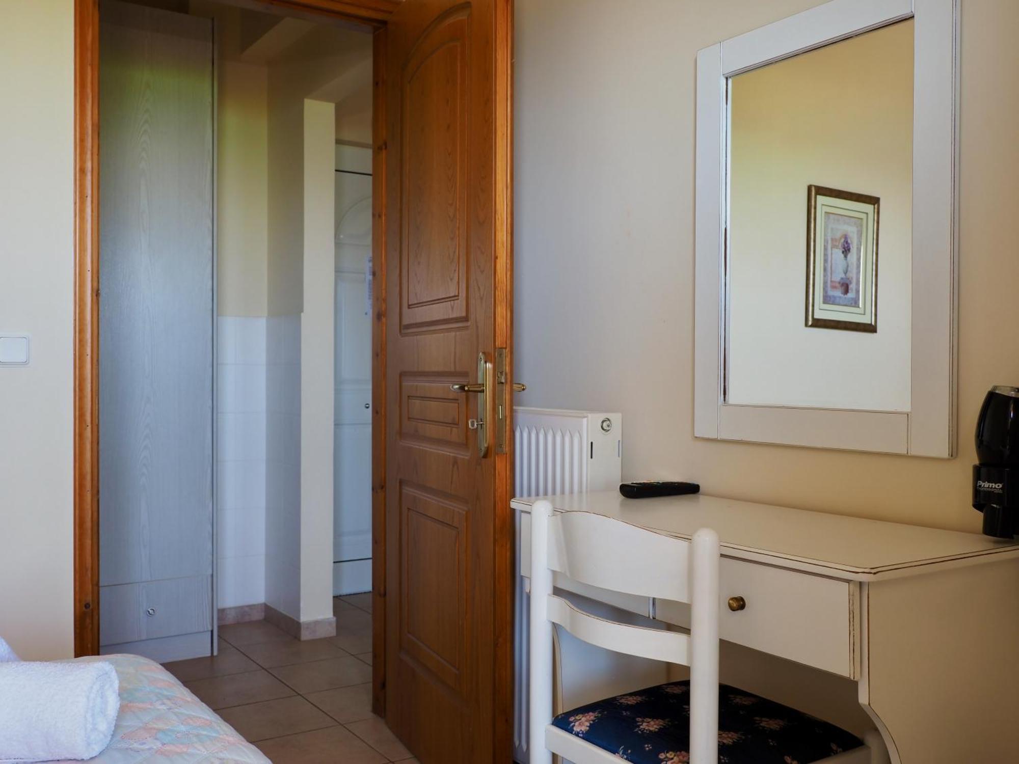 Iliopetro Apartment Monemvasia Exterior photo